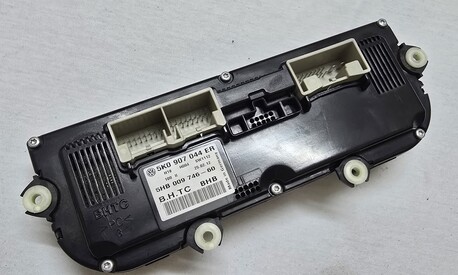 Jeddah, Auto Parts, SAR 350,  لوحة تحكم و ازرار مكيف فولكس واجن جيتا VW - 2011 - 2018 (Cl