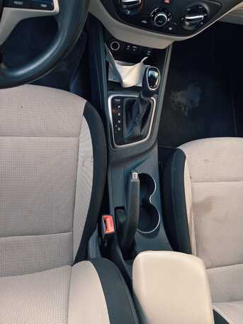 Madinah, Vehicles, Cars & Trucks , SAR 33000,  Hyundai Accent,  2020,  Automatic,  248000 KM,  White   - 33000 SAR