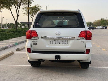 Jubail, Vehicles, Cars & Trucks , SAR 147000,  2015 Toyota Land Cruiser, Original Body, Full Saudi Specifications, 176,000 Km Mileage,  2015,  176000 KM,  Jubail Down Town Carshowroom Area