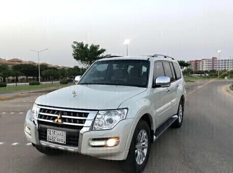 Jubail, Vehicles, Cars & Trucks , SAR 103000,  2022 Mitsubishi Pajero, Full Option, Saudi Specifications, Low Mileage, Stored For 25,000,  2022,  &ndash;تحديد&ndash;,  25000 KM,  Jubail Down Town Carshowroom Area