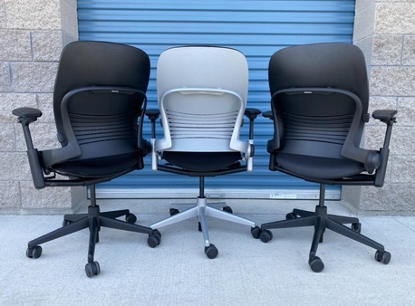 Jeddah, Furniture, SAR 1200,  Steelcase Leap V2