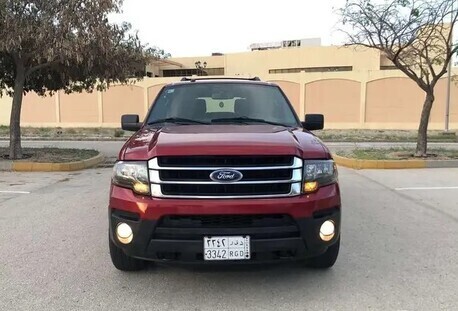 Jubail, Vehicles, Cars & Trucks , SAR 66000,  2016 Ford Expedition, Short Wheelbase, 4x4, Original Paint, Very Clean,  2016,  171000 KM,  Jubail Down Town Carshowroom Area