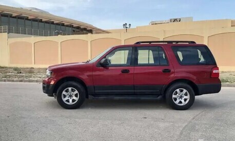 Jubail, Vehicles, Cars & Trucks , SAR 66000,  2016 Ford Expedition, Short Wheelbase, 4x4, Original Paint, Very Clean,  2016,  171000 KM,  Jubail Down Town Carshowroom Area