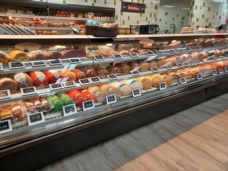 New York, Food, Modern Supermarket With Convenient Grocery Delivery Service
