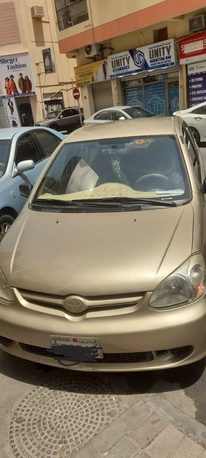 Manama, Vehicles, Cars & Trucks , BHD 850,  Toyota Echo,  2005,  300500 KM,