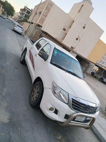 Jubail, Job Seekers, Toyota Pickup 2012 With Driver Rental