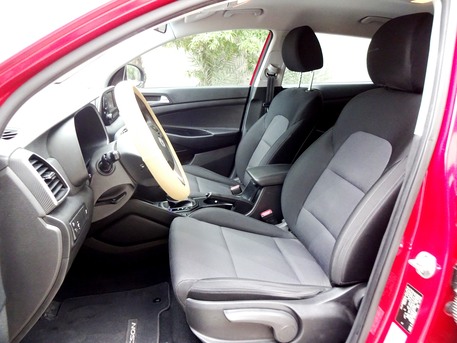 Zinj, Vehicles, Cars & Trucks , BHD 111,  Hyundai Tucson,  2019,  Automatic,  101000 KM,  First Owner, Agency Maintained - Under Warranty URGENT SALE