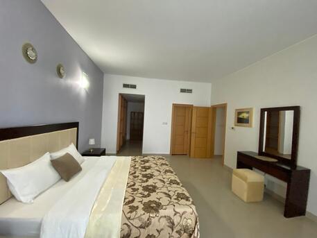Manama, Apartments, Flats, Houses & Villas, BHD 50000/year,  Furnished,  2 BR,  139 Sq. Meter,  Spacious 2BR Apartment For Sale In Amwaj &ndash; Pool View & Partial Sea View