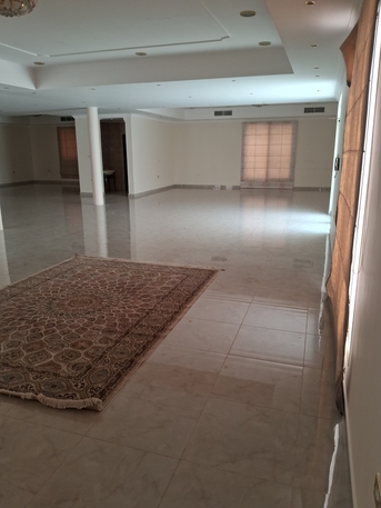 Riffa, Villas, BHD 750,  Very Big Villa In Riffa For Rent