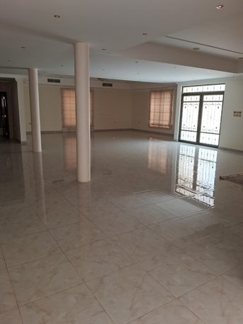 Riffa, Villas, BHD 750,  Very Big Villa In Riffa For Rent