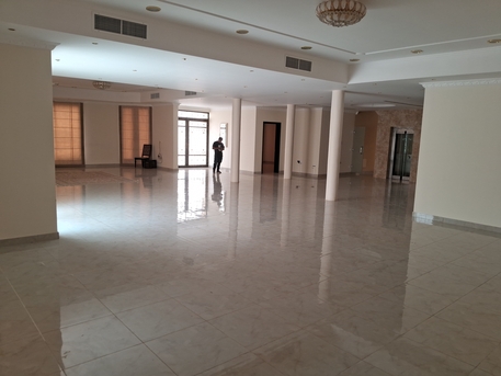 Riffa, Villas, BHD 750,  Very Big Villa In Riffa For Rent