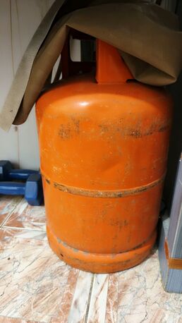 Akrabia, Appliances, SAR 150,  Gas Stove & Gas Cylinder For Sale