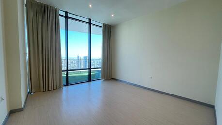 Manama, Real Estate For Sale, BHD 78000,  2 BR,  133 Sq. Meter,  Breath-taking 2br F/f Flat In Seef For Sale