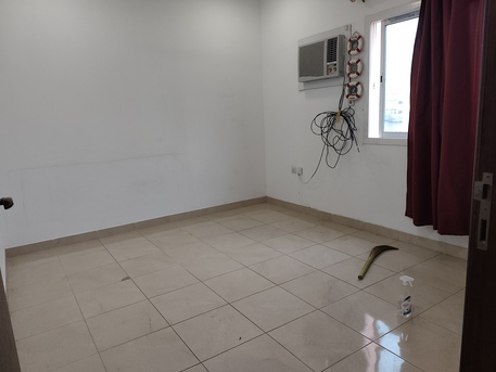 Manama, Apartments, Flats, Houses & Villas, BHD 220/year,  1 BR,  Amazing Semi Furnishes 1 Bhk For Rent With Ewa