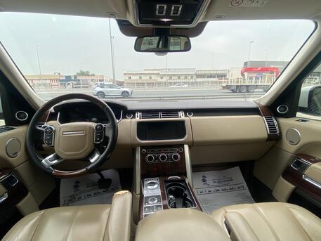 Manama, Vehicles, Cars & Trucks , BHD 6900,  Range Rover Vogue SE,  2014,  Automatic,  201450 KM,    (White)
