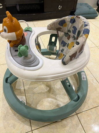 Dammam, Baby & Kid Stuff, SAR 500,  Car Seat & Baby Walker