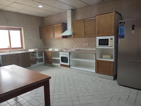 Manama, Apartments, Flats, Houses & Villas, BHD 450/year,  Furnished,  2 BR,  Amazing Offer 2 Bhk At Um Al Hassam  Just For 450 Bhd