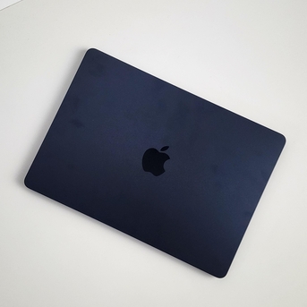 Hoora, Mobile Phones, BHD 410,  Apple Macbook Air M4 15 " New Just Activated 15 Days