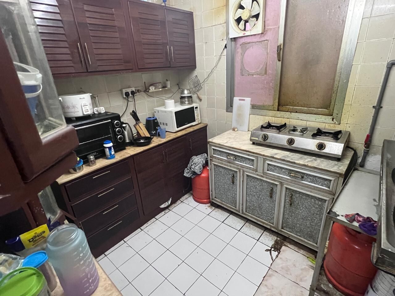 Hara, Rooms for Rent, SAR 21000/year,  Furnished,  200 Sq. Meter,  House For Sale - Family Flat - Al Wizarat - Tshoes Signal - 4 Rooms