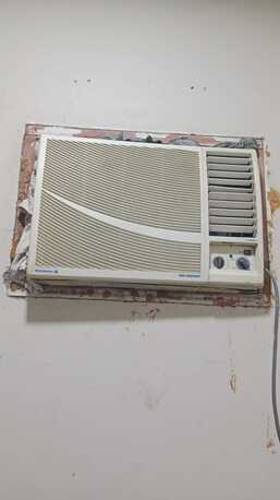 Hofuf, Air Conditioners, SAR 600,  Window AC (Kelvinator) &ndash; Good Cooling &ndash; Urgent Sale &ndash; Al Oyun