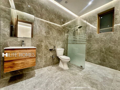 Kuwait City, Apartments, Flats, Houses & Villas, KWD 950/month,  4 BR,  Brand New 4- Master Bedroom Floor For Rent In Zahara