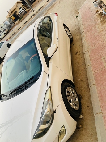 Al-Muzahmiya, Vehicles, Cars & Trucks , SAR 19000,  Hyundai Elantra,  2012,  Automatic,  483000 KM,