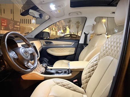 Riyadh, Vehicles, Cars & Trucks , SAR 64000,  MG RX8,  2022,  Automatic,  31000 KM,  Full Option, Neat And Clean Car, Agency Maintained Original Laint