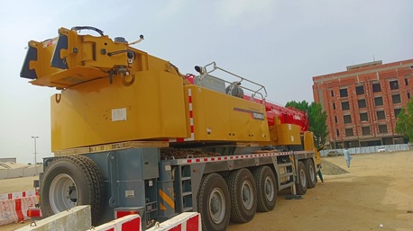 Makkah, Logistics, Mobile Cranes (Include 200ton 300ton 100ton 50ton 30ton) All Latest Models