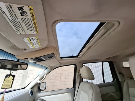 Al Malaz, Vehicles, Cars & Trucks , SAR 15000,  Ford Explorer XLT,  2008,  Automatic,  279000 KM,    Full Option With Sunroof & Cruise