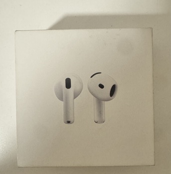 Riyadh, Mobile Phones, SAR 450,  Apple Airpods 4