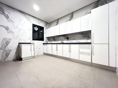 Salmiya, Apartments, Flats, Houses & Villas, KWD 500/month,  2 BR,  Salmiya &ndash; Unfurnished Two Bedroom Apartments W/pool