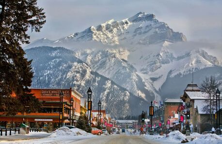 Calgary, Travel, Discover Luxury Hotels In Alberta &ndash; Stunning Banff Lodges You&rsquo;ll Love