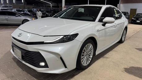 Riyadh, Vehicles, Cars & Trucks , SAR 97500,  TOYOTA  CAMRY  HYBRID,  2025,  Automatic,  85000 KM,  HEV - E. PLUS -FULL OPTION 3