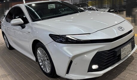 Riyadh, Vehicles, Cars & Trucks , SAR 97500,  TOYOTA  CAMRY  HYBRID,  2025,  Automatic,  85000 KM,  HEV - E. PLUS -FULL OPTION 7