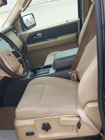 Dammam, Vehicles, Cars & Trucks , SAR 33500,  Mercedes-Benz W201,  2014,  Automatic,  360000 KM,  Ford Expedition For Sale Enjean Gear Good Condition No Accident 4x4