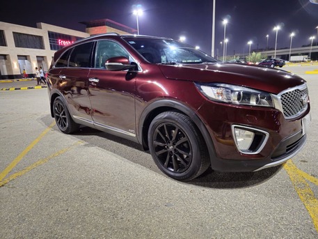Khobar, Vehicles, Cars & Trucks , SAR 43000,  Kia Sorento,  2016,  Automatic,  200000 KM,  Low Mileage, Full Option, 7 Seater, V6, Fuel Efficient