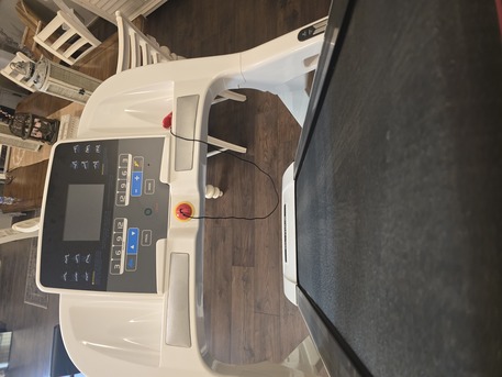 Jeddah, Furniture, Treadmill
