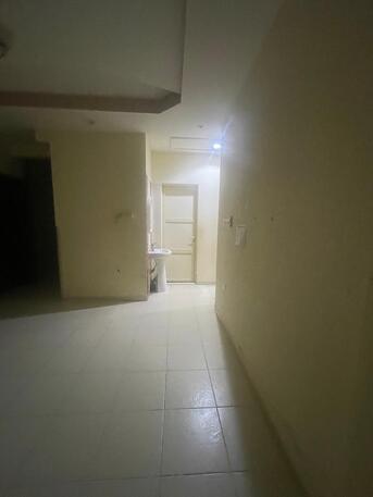 Al Malaz, Apartments, Flats, Houses & Villas, SAR 3300/month,  3 BR,  3 BR, Hall,Kitchen & 2 Bathroom -available Upto 15 Nov 26