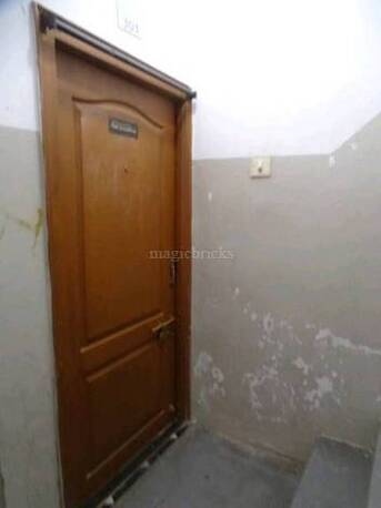 Hyderabad, Apartments, Flats, Houses & Villas, INR 10000/month,  2 BR,  720 Sq. Feet,  For Rent Family Flat Habeeb Nagar Nampally 2nd Floor Flat 102 (No Lift)