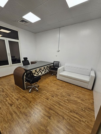 Al Aziziyah, Offices, SAR 37000,  74 Sq. Meter,  Rental Furnished Office For Transfer (Furniture, Floor Parquet, SAR15,000)