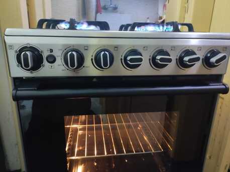 Riyadh, Appliances, SAR 600,  SAR 600, Cooking Range/gas Stove With 4 Burner In Excellent Condition