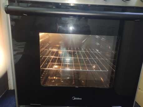 Riyadh, Appliances, SAR 600,  SAR 600, Cooking Range/gas Stove With 4 Burner In Excellent Condition