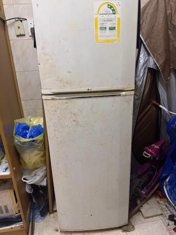 Dammam, Household Items, HOUSE HOLTING ITEME -AC,WASHING MACHINE,FRIDHGFE,OVEN WITH CYLINDER,