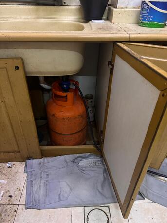 Dammam, Household Items, HOUSE HOLTING ITEME -AC,WASHING MACHINE,FRIDHGFE,OVEN WITH CYLINDER,