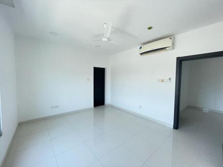 Tubli, Offices, BHD 200,  90 Sq. Meter,  Commercial Flat / Office Space For Rent - 200 BHD