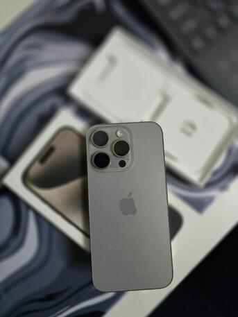 Riyadh, Mobile Phones, SAR 2450,  Iphone15 Pro 256gb (With Box And Accessories )