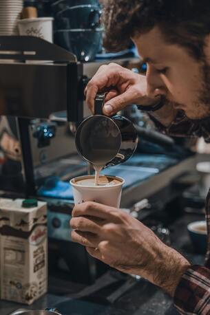 Riyadh, Jobs, Hiring: Professional Barista / Coffee Maker