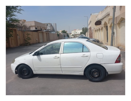 Riyadh, Vehicles, Cars & Trucks , SAR 9500,  Toyota Corolla,  2001,  Manual,  676934 KM,