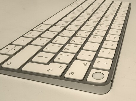 Riyadh, Computers, SAR 2999,  *SPECIAL OFFER* Apple Mac Mini Core I7 With Apple Magic Keyboard With Touch ID (USB-C)