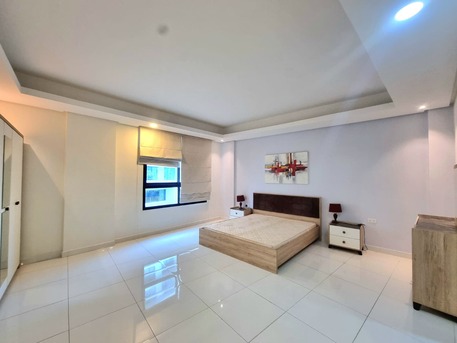 Amwaj Islands, Apartments, Flats, Houses & Villas, BHD 360/month,  Furnished,  2 BR,  140 Sq. Meter,  Delightful 2 BR FF Apartment With Balcony & WIFI